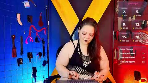 Snapshot of judith_mature_bdsm chatting on February 10, 3:32 am judith_mature_bdsm online show from February 10, 3:32 am