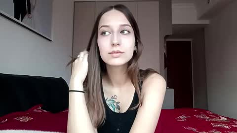 Snapshot of judithmitzel chatting on September 25, 10:41 am Hi Im Mia 18 years old online show from September 25, 10:41 am