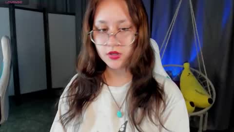 JudithSilvia online show from December 2, 9:58 am