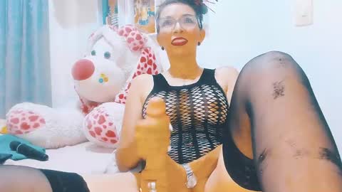 Judith Cabrales online show from May 14, 7:53 pm