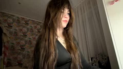 Mila online show from January 15, 3:05 pm