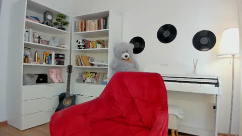 Judy online show from June 29, 8:42 am