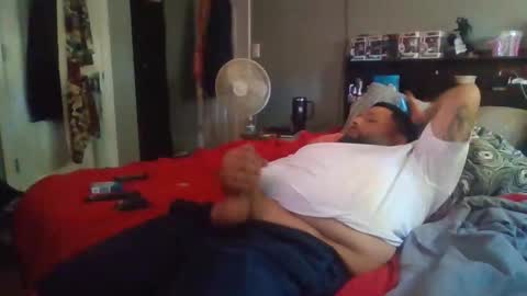 Juiceepawwg420 online show from June 4, 2:45 pm