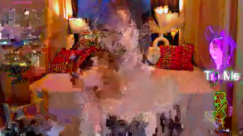Snapshot of juicy_cumellah chatting on May 12, 11:40 am Ellah online show from May 12, 11:40 am
