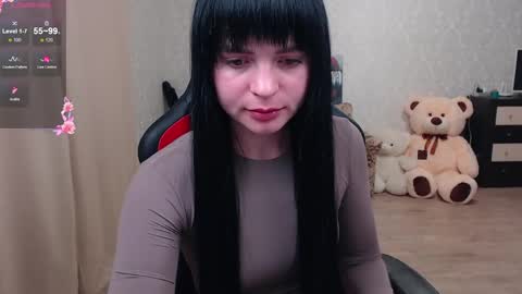 juicy_jesss online show from May 12, 7:33 pm