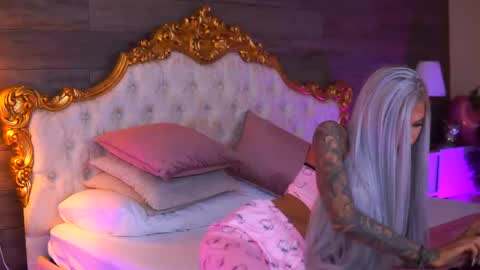 Jessye online show from April 29, 7:53 pm