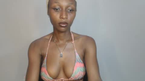 olivia online show from May 19, 6:47 pm