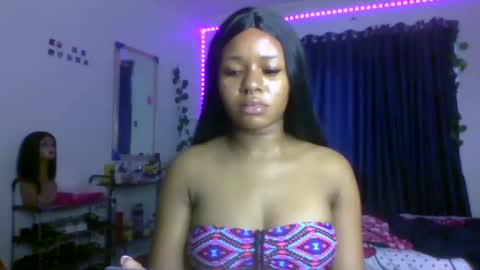 Emily online show from October 25, 8:22 am