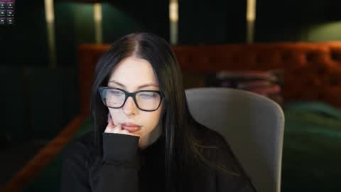 Elza online show from March 19, 11:25 am