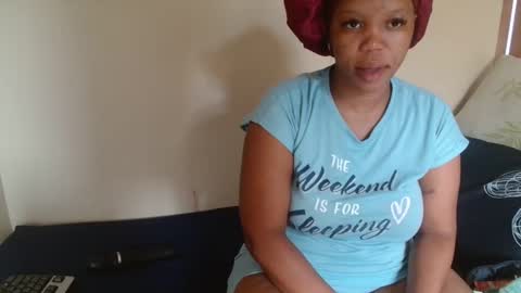 juicyass__ online show from January 18, 11:58 am