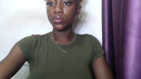 queen online show from July 3, 9:37 am
