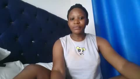 pretty online show from May 18, 6:19 am