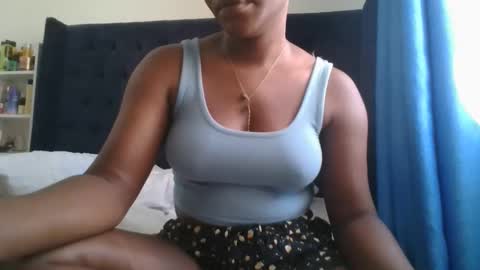 pretty online show from May 20, 5:35 am