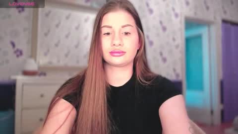 Elena online show from October 5, 1:20 pm