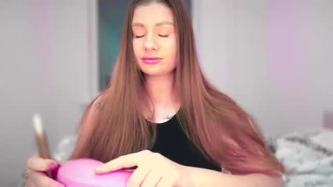 Elena online show from November 20, 3:45 pm