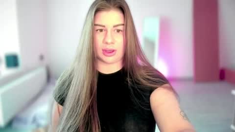 Elena online show from May 17, 3:41 pm