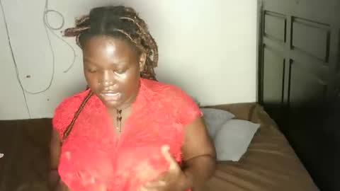 juicyslurrt online show from November 12, 6:19 pm