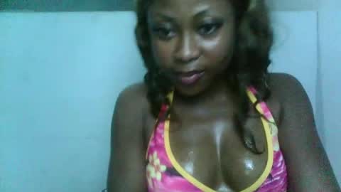 juicyyxboobs online show from May 6, 9:53 pm