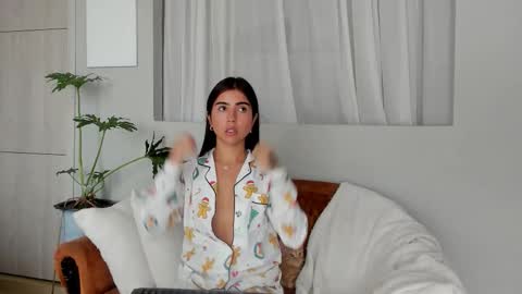 Andry but call me yulieth online show from December 5, 3:09 pm