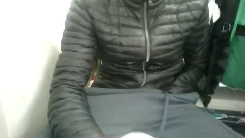 Snapshot of juju78juju chatting on February 5, 10:08 am juju78juju online show from February 5, 10:08 am