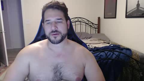 Snapshot of jules25 chatting on October 27, 12:47 am jules25 online show from October 27, 12:47 am