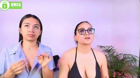 Jules and Gia online show from April 29, 1:04 pm