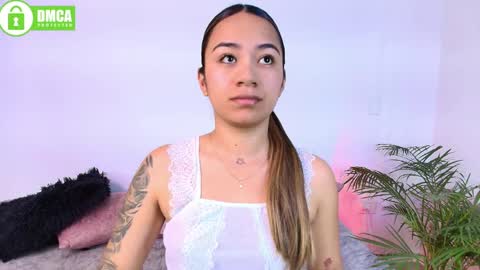 Jules and Gia online show from May 2, 5:51 pm