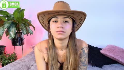 Jules and Gia online show from May 6, 4:45 pm