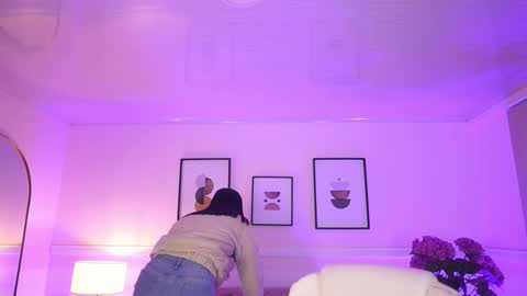 Jules Bennett online show from October 10, 11:31 am