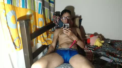 Snapshot of julfigo chatting on January 19, 2:57 am Julfigo online show from January 19, 2:57 am