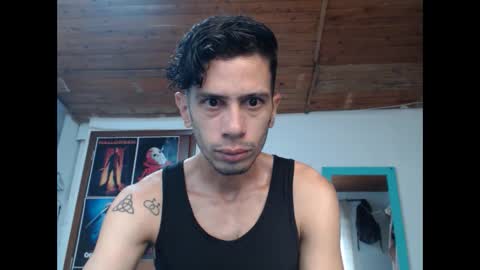 Snapshot of julfigo chatting on January 24, 12:31 pm Julfigo online show from January 24, 12:31 pm