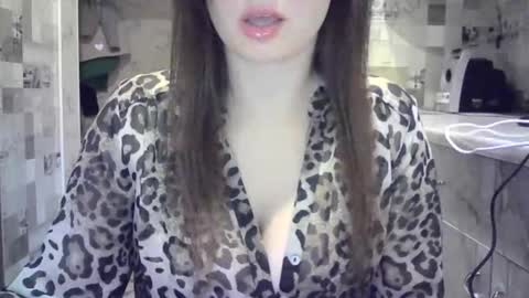 julia69009 online show from October 9, 11:14 pm