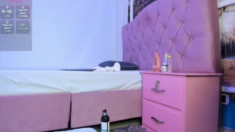 Julia online show from November 7, 3:17 am