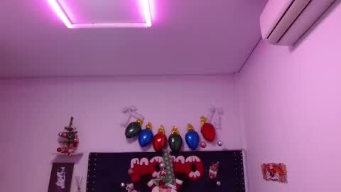 Julia online show from December 16, 12:16 pm