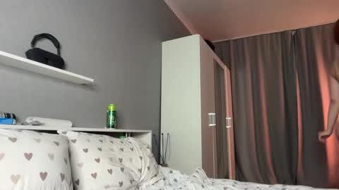 Julia -  online show from April 10, 4:12 pm