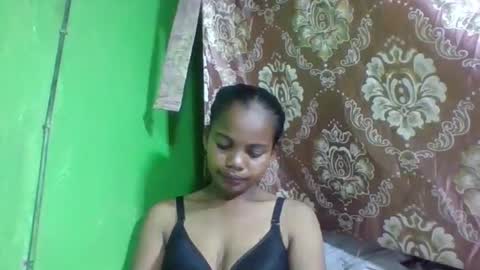 juliah02 online show from March 29, 7:30 am