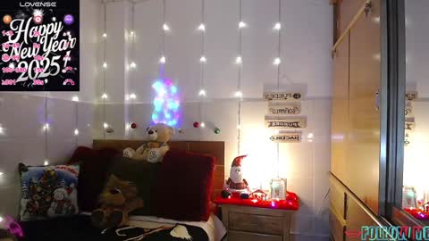 Julian online show from January 9, 2:01 am