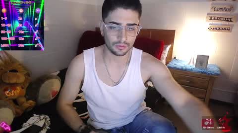 Julian online show from January 19, 1:53 am