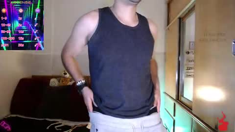 Julian online show from February 11, 11:22 pm