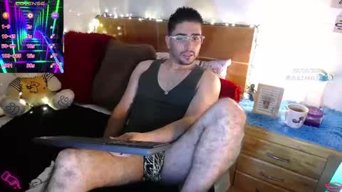 Julian online show from February 22, 9:04 pm