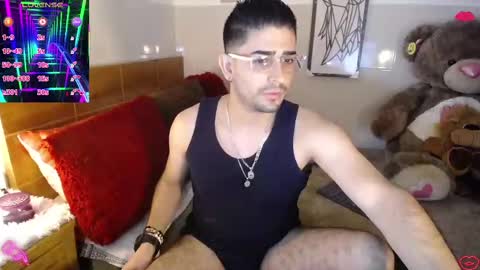 Julian online show from March 5, 12:38 am