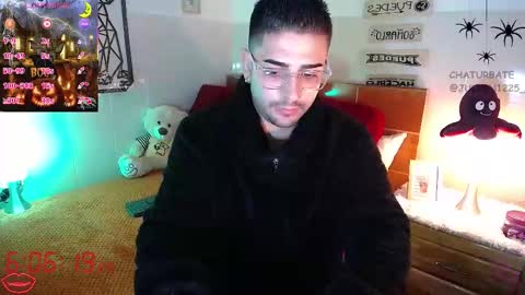 Julian online show from October 14, 11:05 pm