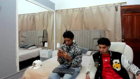 Snapshot of julian_billy chatting on January 20, 2:36 pm julian billy online show from January 20, 2:36 pm