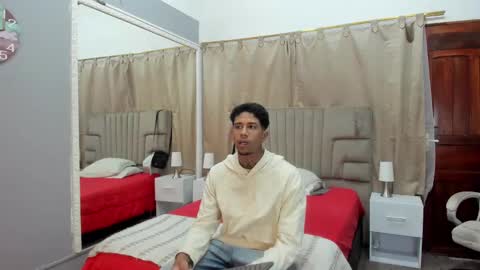 Snapshot of julian_billy chatting on January 30, 11:33 am julian billy online show from January 30, 11:33 am