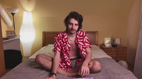 Snapshot of julian_cassablanca chatting on January 21, 12:57 am julian_cassablanca online show from January 21, 12:57 am