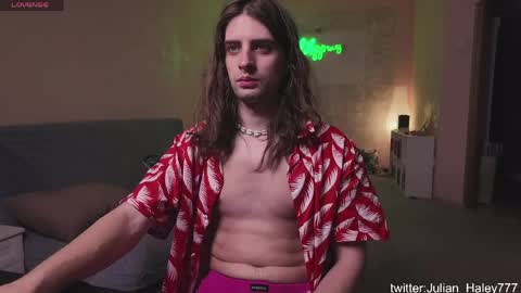julian_cassablanca online show from May 13, 1:25 am