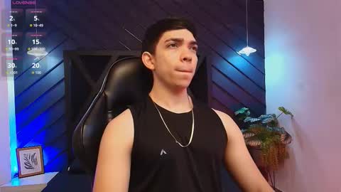 Snapshot of julian_mercier chatting on March 2, 11:17 am JULIAN online show from March 2, 11:17 am