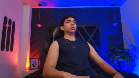 Snapshot of julian_mercier chatting on March 6, 11:17 am JULIAN online show from March 6, 11:17 am