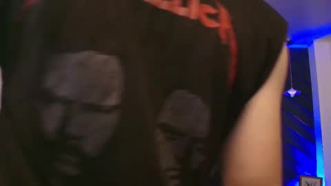 Snapshot of julian_mercier chatting on March 19, 11:14 am JULIAN online show from March 19, 11:14 am