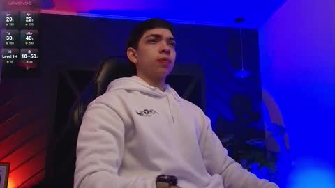 Snapshot of julian_mercier chatting on March 21, 11:15 am JULIAN online show from March 21, 11:15 am